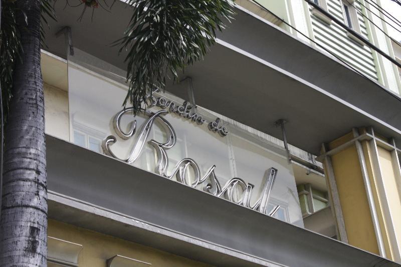 Jardin De Rosal Hotel Pasig City Eksteriør billede